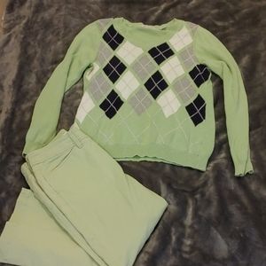 Liz Claiborne Green Argyle long sleeve sweater Med